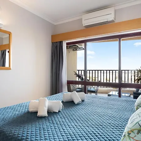 Sunny Escape Apartment